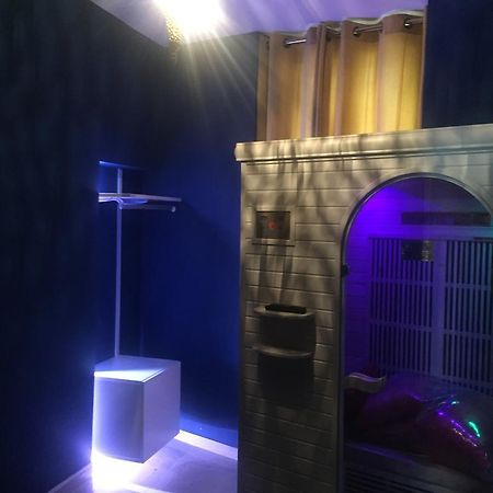 Le Love Spa Lyon Dış mekan fotoğraf