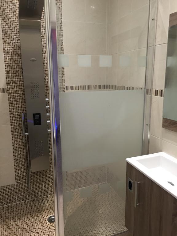 Le Love Spa Lyon Dış mekan fotoğraf