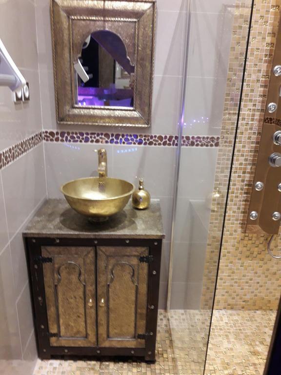Le Love Spa Lyon Dış mekan fotoğraf