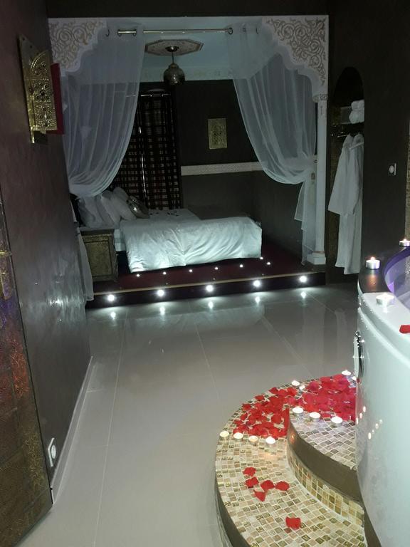 Le Love Spa Lyon Dış mekan fotoğraf