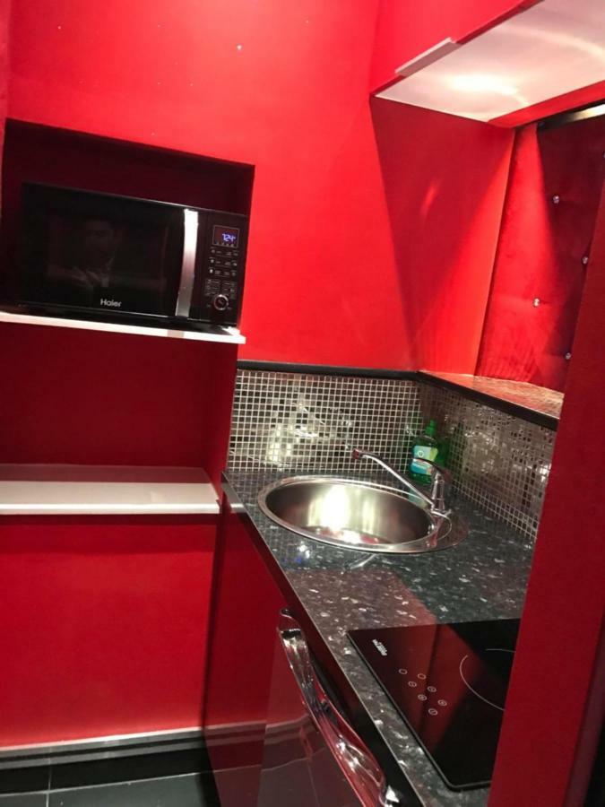 Le Love Spa Lyon Dış mekan fotoğraf